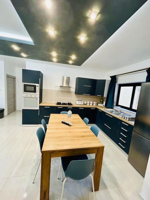 Cosy Home Close To The Sea, King-Size Bed St. Paul's Bay Dış mekan fotoğraf
